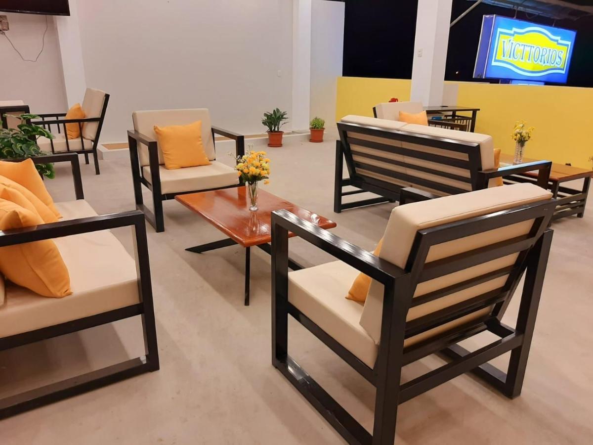 Satipo Victtorios Hotel מראה חיצוני תמונה