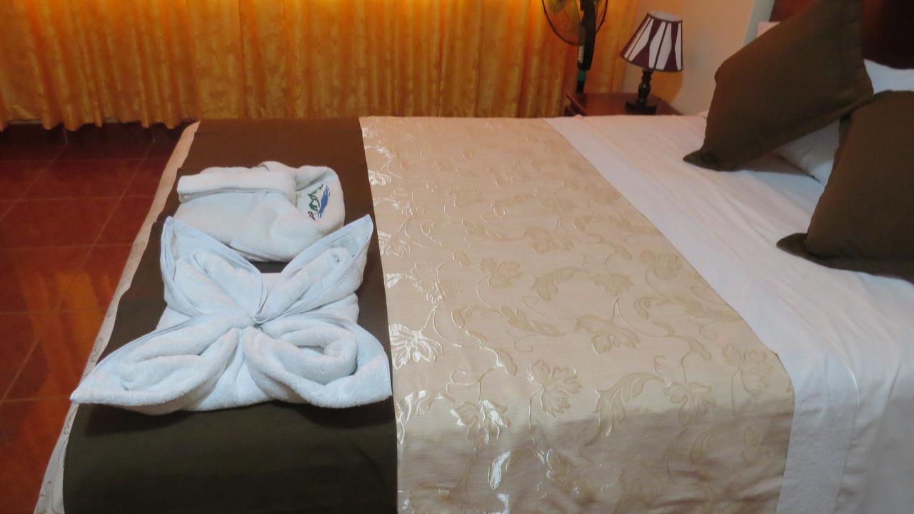 Satipo Victtorios Hotel מראה חיצוני תמונה